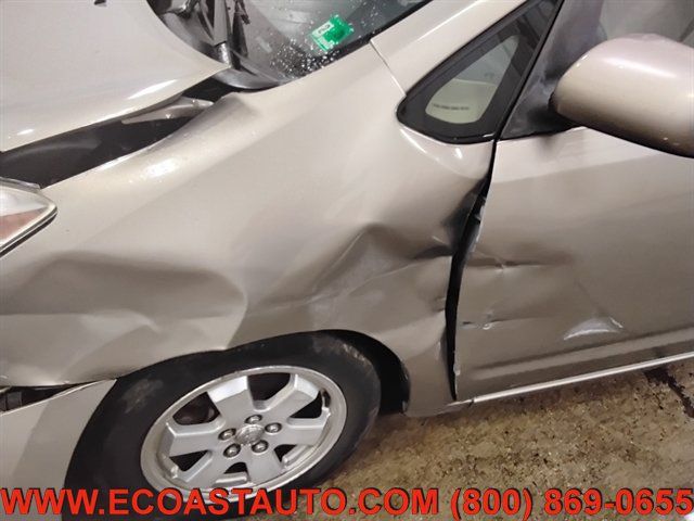 Used 2005 Toyota Prius FWD image 17