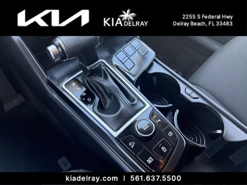 Used 2023 Kia Sportage LX FWD image 22