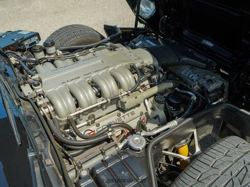 Used 1990 Chevrolet Corvette ZR-1 RWD image 28