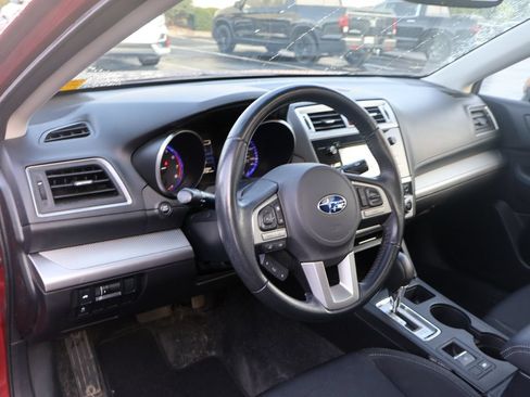 Used 2015 Subaru Legacy 2.5i Premium AWD/4WD image 9