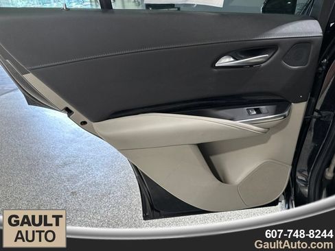 Used 2023 Cadillac XT4 Premium Luxury AWD/4WD image 14