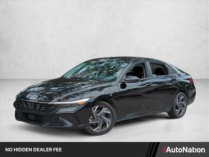 Used 2025 Hyundai Elantra SEL
