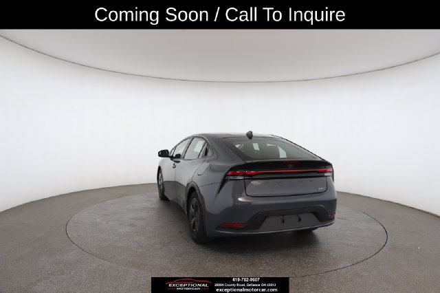 Used 2025 Toyota Prius LE FWD image 13