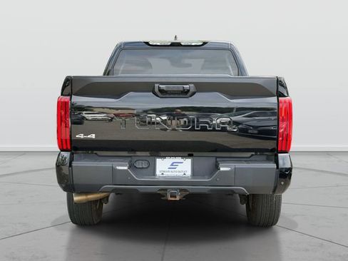Used 2022 Toyota Tundra SR5 AWD/4WD image 6