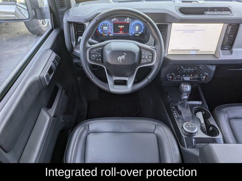 Used 2026 Ford Bronco Outer Banks AWD/4WD image 13