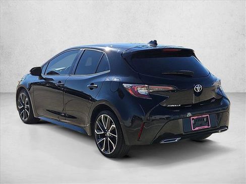 Used 2022 Toyota Corolla XSE image 8