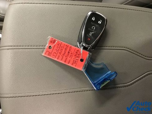 Used 2019 Chevrolet Traverse LT w/ LT Premium Package image 56