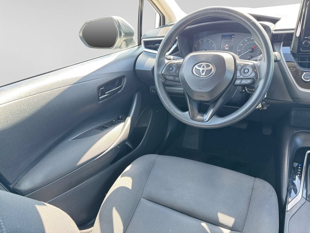 Used 2024 Toyota Corolla LE FWD image 19
