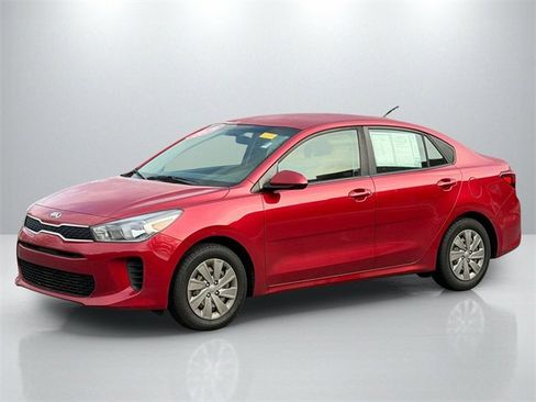 Used 2019 Kia Rio S image 2