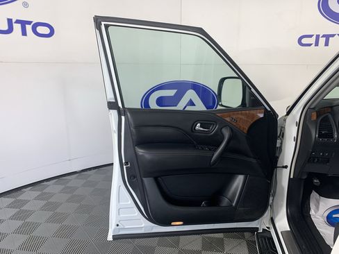 Used 2018 INFINITI QX80 2WD w/ Driver Assistance Package image 14