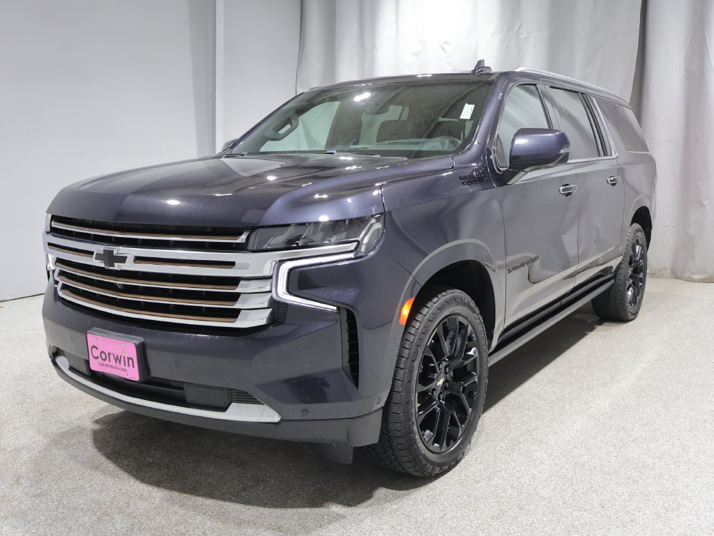 Used 2023 Chevrolet Suburban High Country w/ Advanced Technology Package AWD/4WD image 6