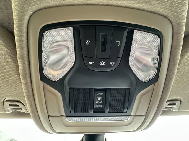 Used 2020 RAM 1500 Big Horn AWD/4WD image 17