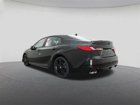 New 2026 Toyota Camry Hybrid image 21