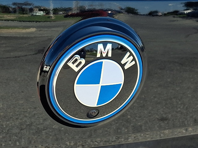 Certified 2024 BMW iX xDrive50 w/ Sport Package AWD/4WD image 37