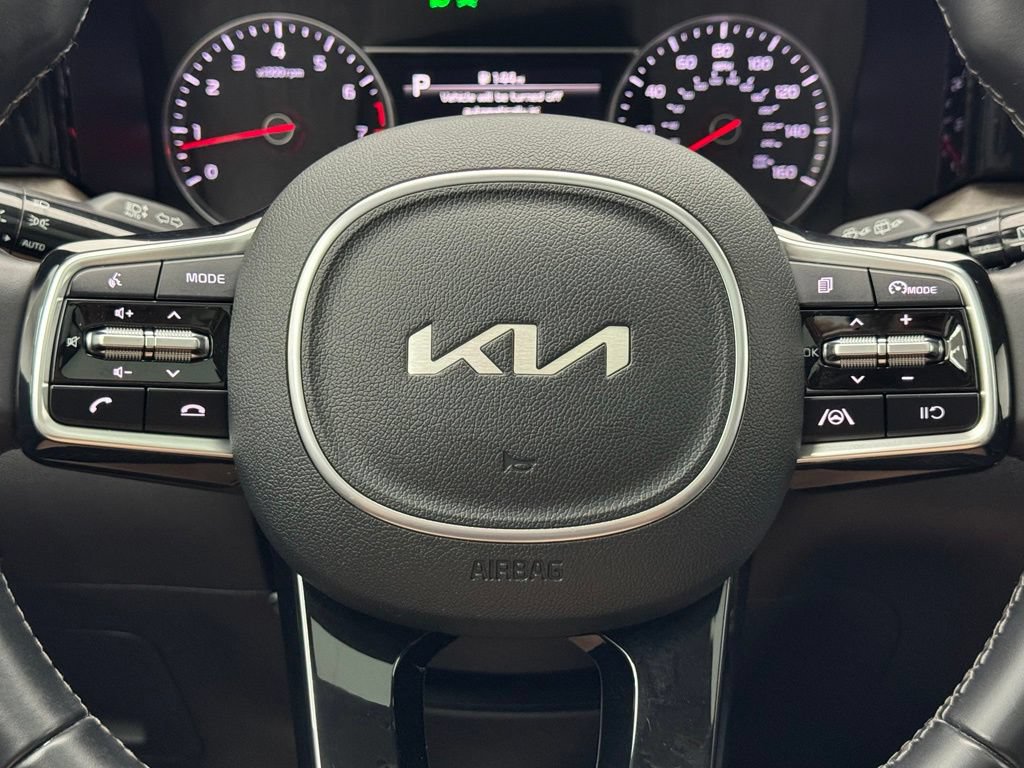 Used 2022 Kia Sorento S w/ Panoramic Sunroof Package AWD/4WD image 19
