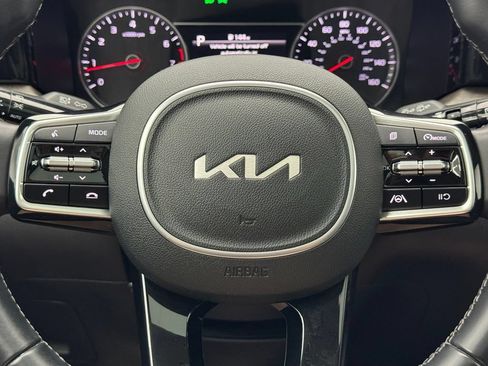 Used 2022 Kia Sorento S w/ Panoramic Sunroof Package AWD/4WD image 19