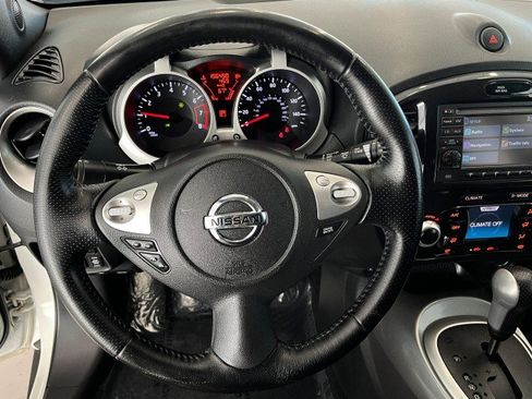 Used 2014 Nissan Juke SL image 23