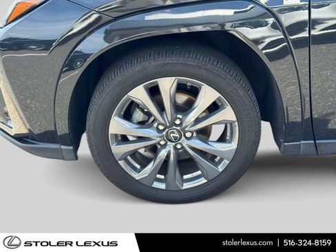 Certified 2022 Lexus UX 250h F Sport w/ F Sport Premium Package AWD/4WD image 15