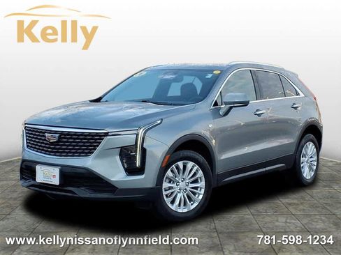 Used 2024 Cadillac XT4 Luxury w/ Cold Weather Package image 1