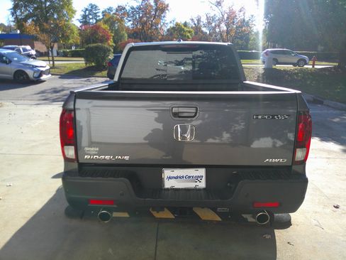Used 2023 Honda Ridgeline RTL-E image 11