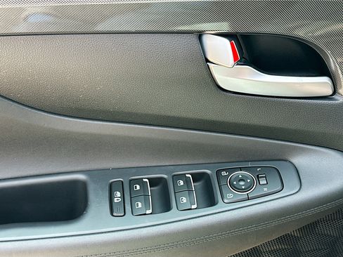 Used 2023 Hyundai Santa Fe SEL AWD/4WD image 15