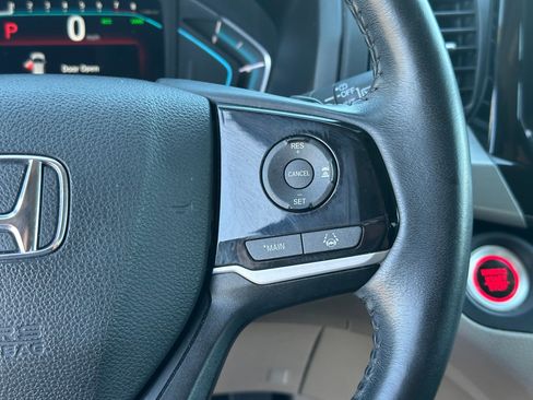 Used 2019 Honda Odyssey EX-L image 12