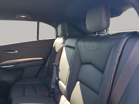 Used 2024 Cadillac XT4 Premium Luxury image 19