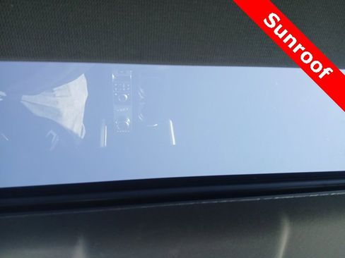 Used 2017 Land Rover Discovery HSE Luxury image 45