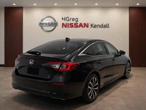 Used 2022 Honda Civic EX-L image 4