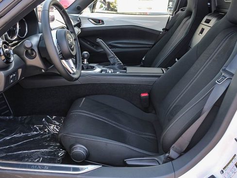 New 2026 MAZDA MX-5 Miata Club w/ Interior Package RWD image 19