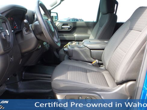 Used 2022 Chevrolet Silverado 1500 Custom image 9