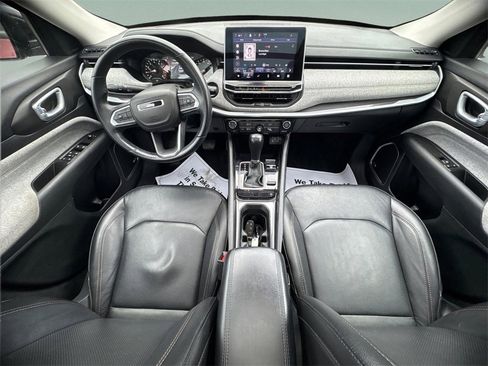 Used 2022 Jeep Compass Latitude w/ Sun and Sound Group image 13