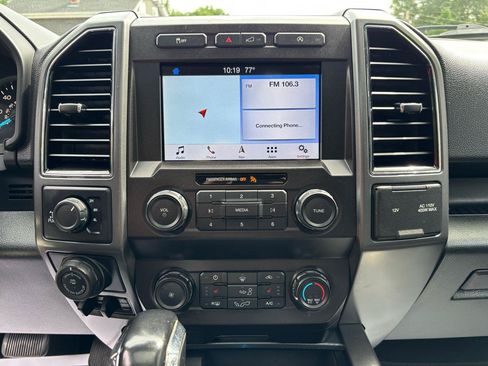 Used 2019 Ford F150 XLT w/ Equipment Group 302A Luxury AWD/4WD image 30