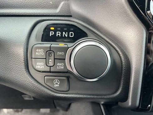 New 2026 RAM 1500 4x4 Crew Cab image 22