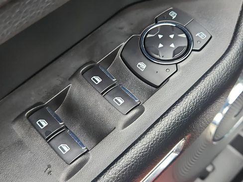 Used 2021 Ford Expedition XLT RWD image 19