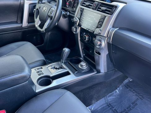 Certified 2024 Toyota 4Runner SR5 Premium image 16