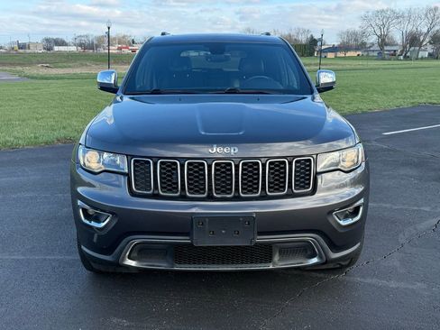 Used 2018 Jeep Grand Cherokee Limited image 2