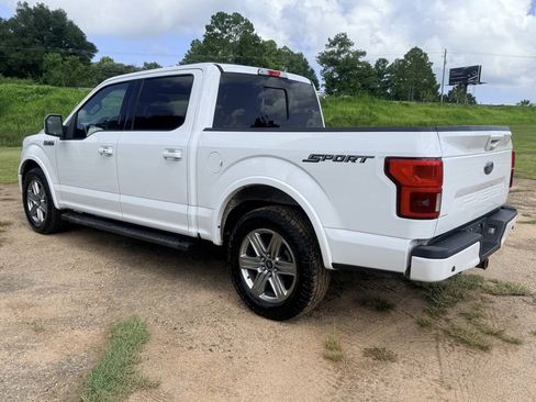 Used 2018 Ford F150 Lariat RWD image 3