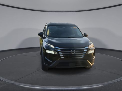 Used 2024 Nissan Rogue SV FWD image 3