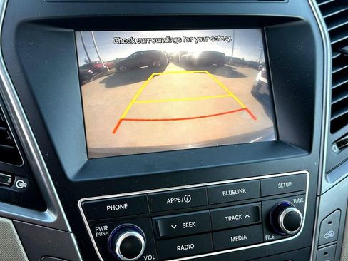 Used 2017 Hyundai Santa Fe Sport image 17