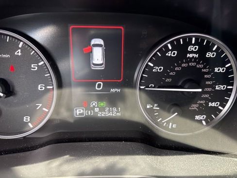 Used 2025 Subaru Forester Touring AWD/4WD image 4