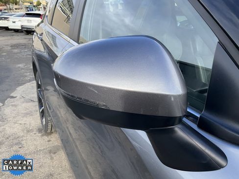 Used 2023 Mitsubishi Outlander SE image 89