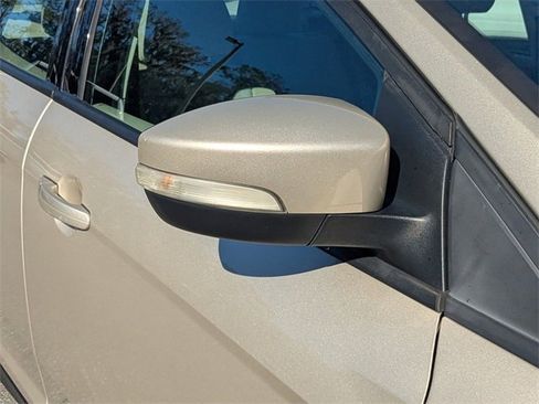 Used 2017 Ford Focus SE image 11