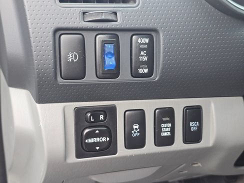 Used 2011 Toyota Tacoma 4x4 Double Cab w/ TRD Sport Pkg w/JBL Audio image 24