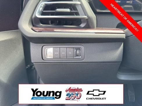 New 2026 Chevrolet Traverse Z71 w/ Enhanced Driving Package AWD/4WD image 23
