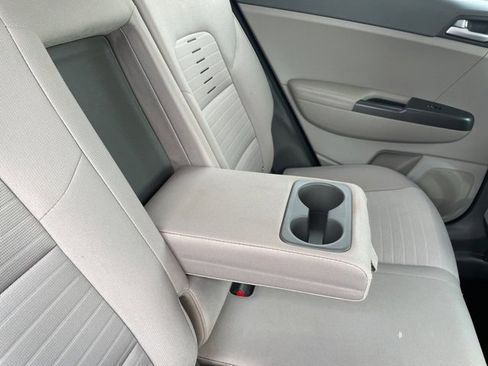 Used 2018 Kia Sportage LX w/ LX Popular Package image 52