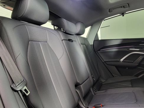 Certified 2025 Audi Q5 Premium Plus AWD/4WD image 40