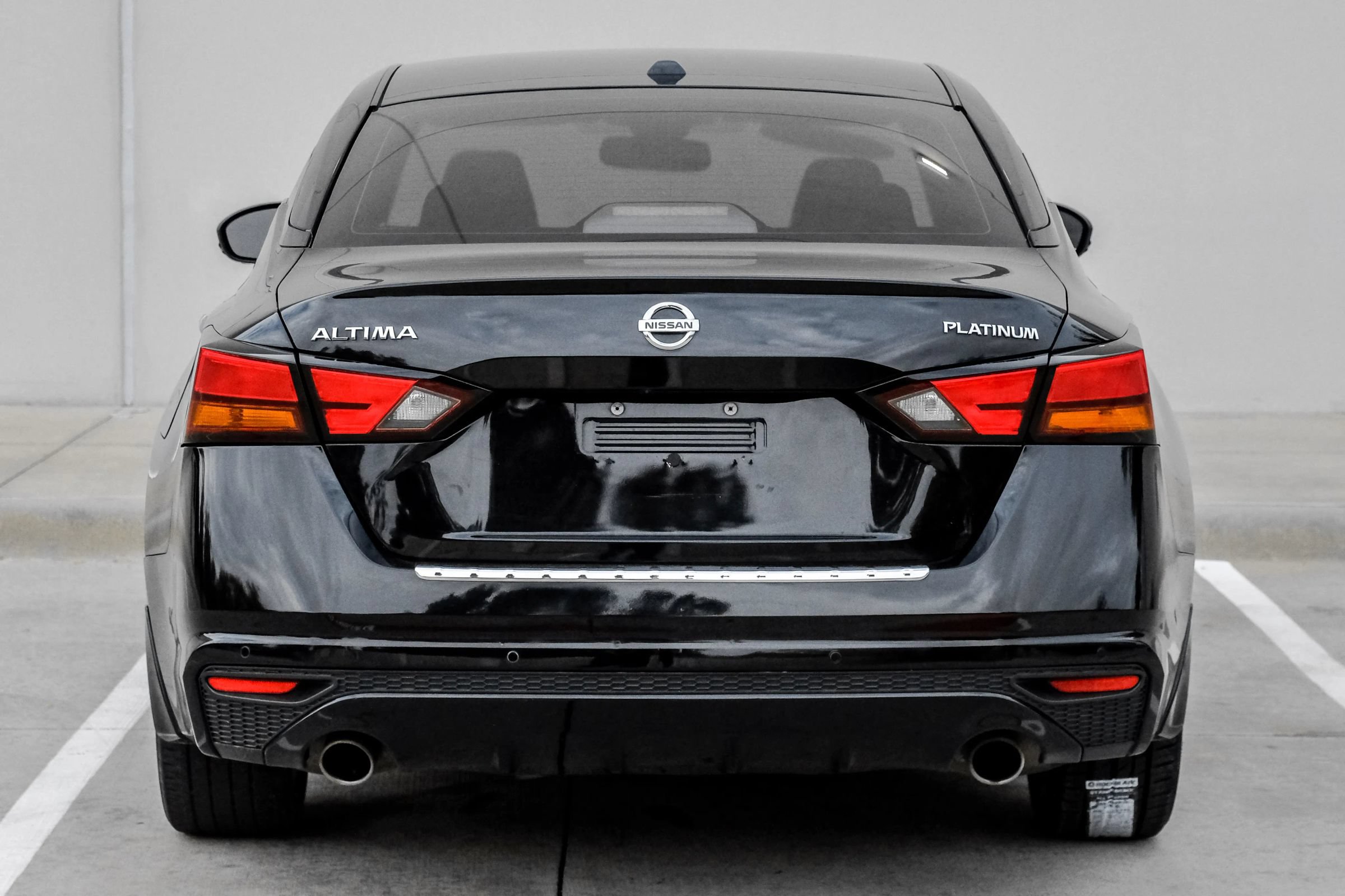 Used 2020 Nissan Altima 2.5 Platinum FWD image 8