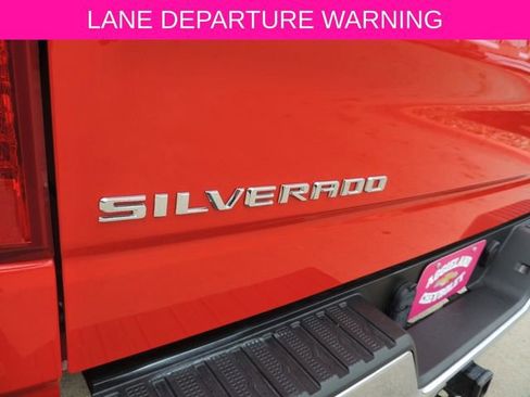 Used 2025 Chevrolet Silverado 1500 LT RWD image 14
