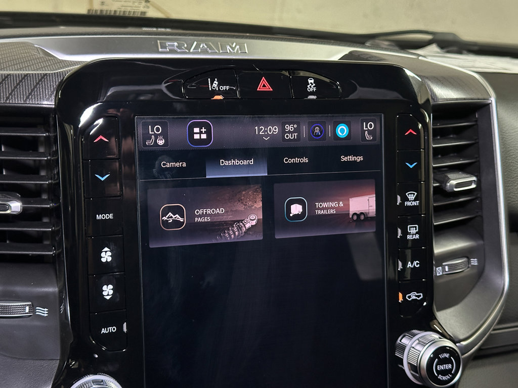 New 2026 RAM 3500 Big Horn AWD/4WD image 35